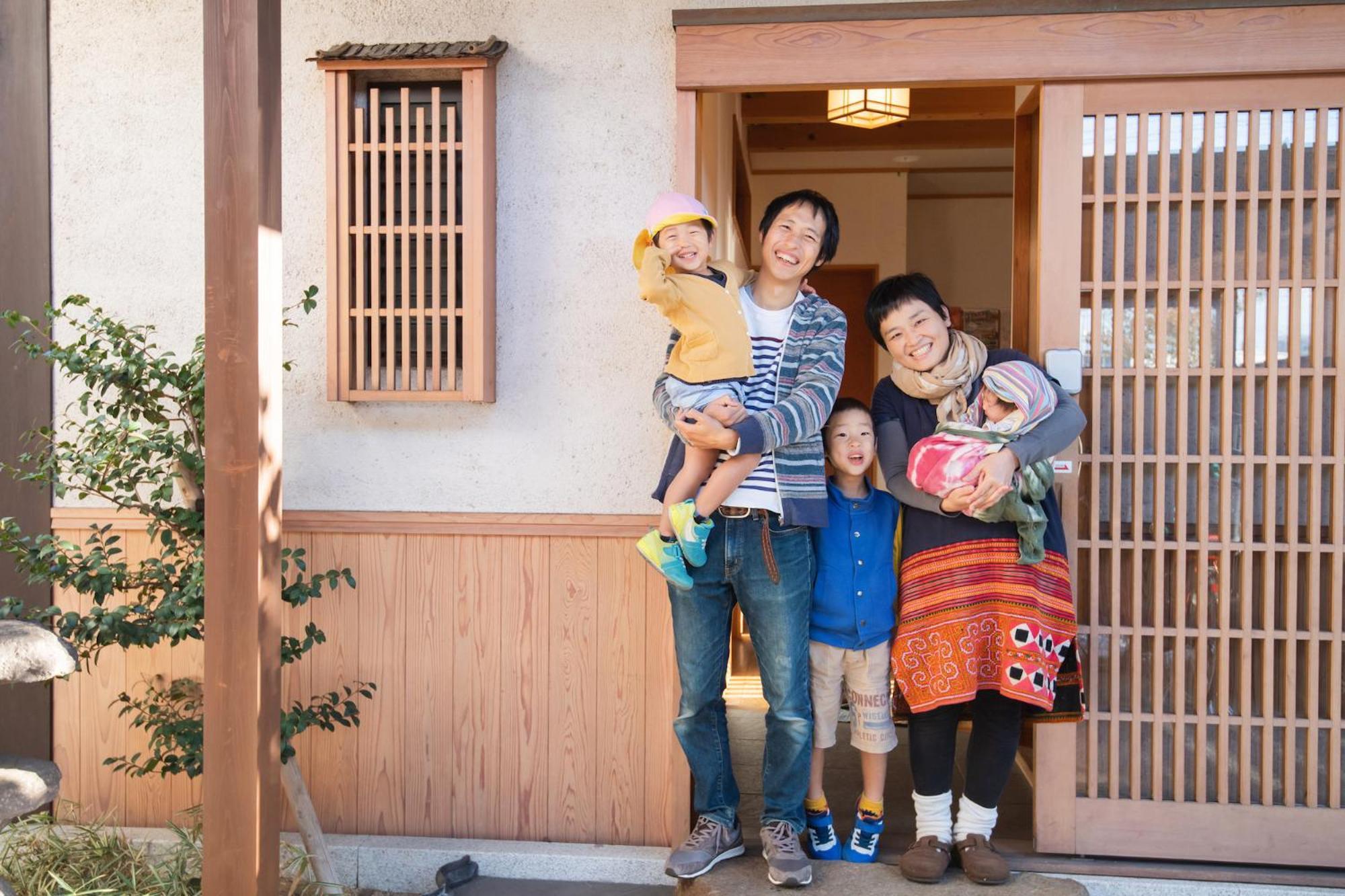 Guest House Wakabaya Takamatsu Zewnętrze zdjęcie